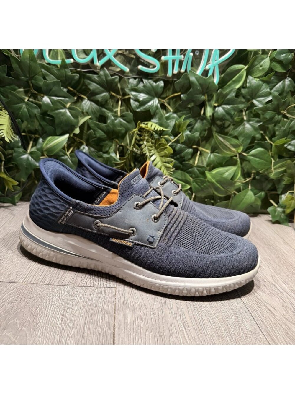 SKECHERS Men's Size 13 Delson 3.0 Roth Hands Free Slip-Ins Sneakers Navy